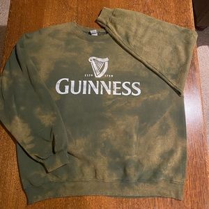 Vintage Guinness crew neck with bleach stains. XL